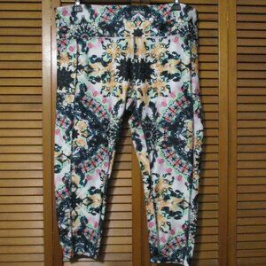Bally capri leggings pull on stretchy, side pockets black & colorful size 2x